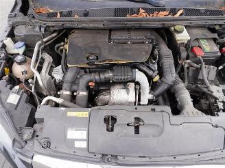 Peugeot 308 1.6 HDi picture 9