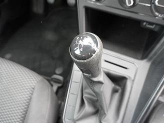 Volkswagen Polo 1.0 12v picture 7