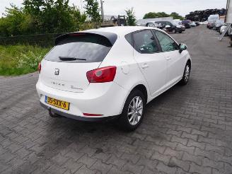 Vrakbiler auto Seat Ibiza 1.2 TDi 2012/1