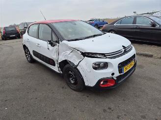 Citroën C3 1.2 12V e-THP PureTech 110 picture 4