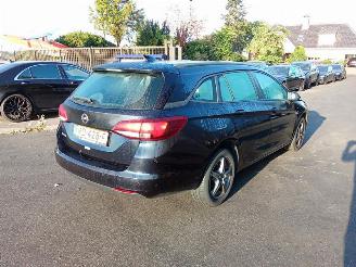 Unfallwagen Opel Astra SPORTS TOURER 1.0 Turbo 2017/10