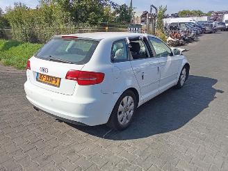 Démontage voiture Audi A3 Sportback 1.4 TFSi 2009/9