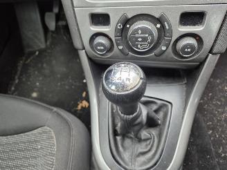 Peugeot 308 1.6 VTI 16V (EP6(5FW)) picture 9