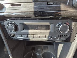 Volkswagen Polo 1.2 TDI 12V picture 9