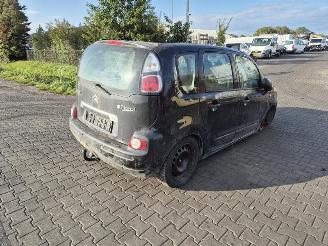Dezmembrări autoturisme Citroën C3 picasso 1.6 HDI 16V 2010/3