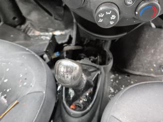 Chevrolet Spark 1.0 16V picture 7