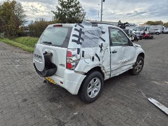 disassembly passenger cars Suzuki Grand-vitara 1.6 16v 2013/2