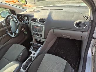 Ford Focus Wagon 1.6 16v picture 5