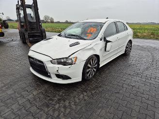 Mitsubishi Lancer 1.6 picture 3