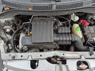 Suzuki Swift 1.3 16v picture 9