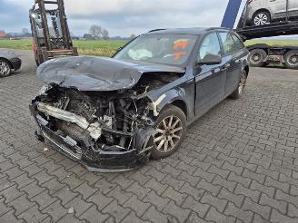 Audi A4 Avant 2.0 TDi picture 3