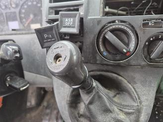 Volkswagen Transporter 2.5 TDi picture 7