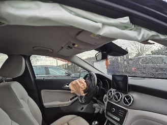 Mercedes GLA 180 picture 12