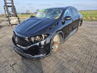 Mercedes EQA 350 4 matic picture 3