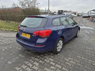 disassembly passenger cars Opel Astra Sports Tourer 1.3 CDTi 2011/2