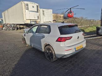 Volkswagen Golf GTE picture 2