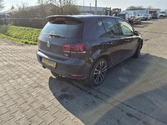 Autoverwertung Volkswagen Golf 1.4 TSi 2017/11