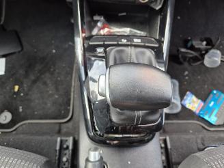 Kia Stonic 1.0 Hybrid picture 7