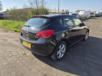 Sloopauto Opel Astra 1.4 2010/4