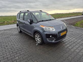 Citroën C3 picasso 1.6 Vti picture 4