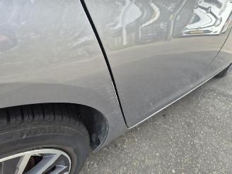 Peugeot 308 1.2 12v THP picture 7