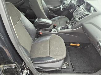 Ford Focus Wagon 1.6 Ti  VCT picture 8