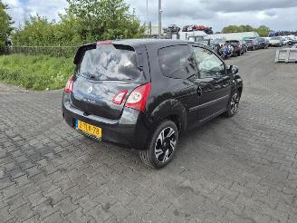 Salvage car Renault Twingo 1.2 16v 2014/3