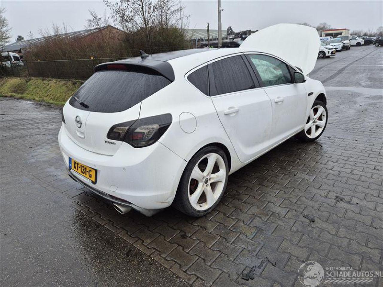 Opel Astra 1.4 Turbo