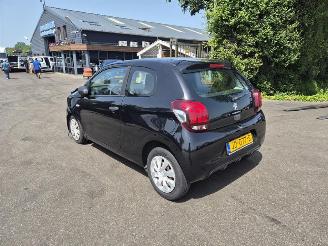 Peugeot 108 1.0 12v picture 2