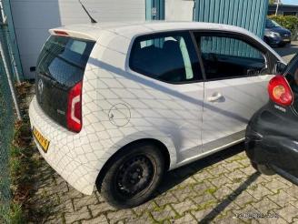 Volkswagen Up! Up! (121), Hatchback, 2011 1.0 12V 60 picture 3