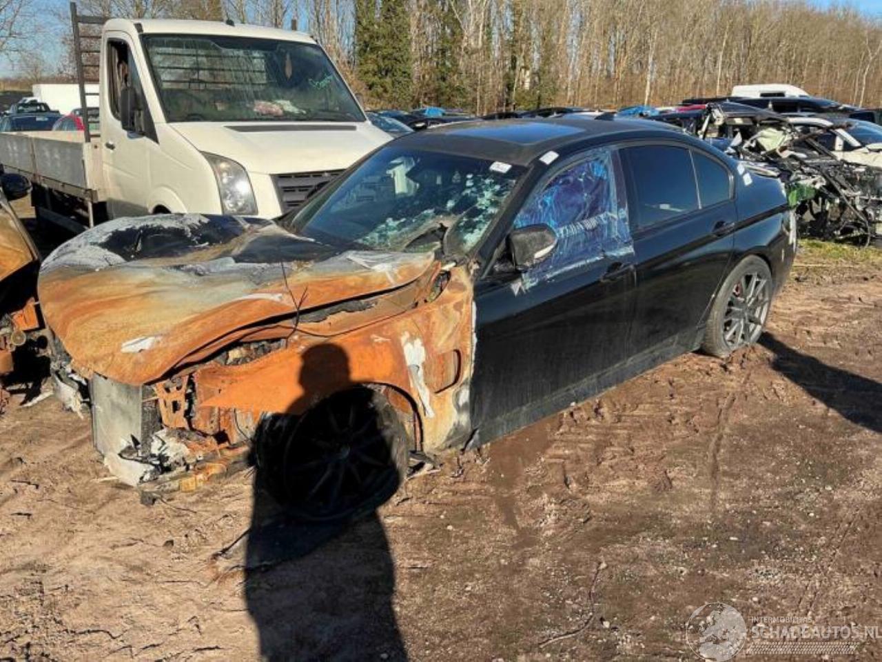 BMW 3-serie 3 serie (F30), Sedan, 2011 / 2018 330e