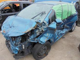 Toyota Yaris Yaris III (P13), Hatchback, 2010 / 2020 1.0 12V VVT-i picture 2