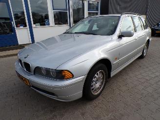  BMW 5-serie Touring 520i Lifestyle Edition 2003/5