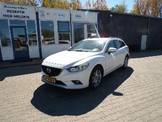 skadebil auto Mazda 6 Sportbreak 2.2D Skylease 2015/5
