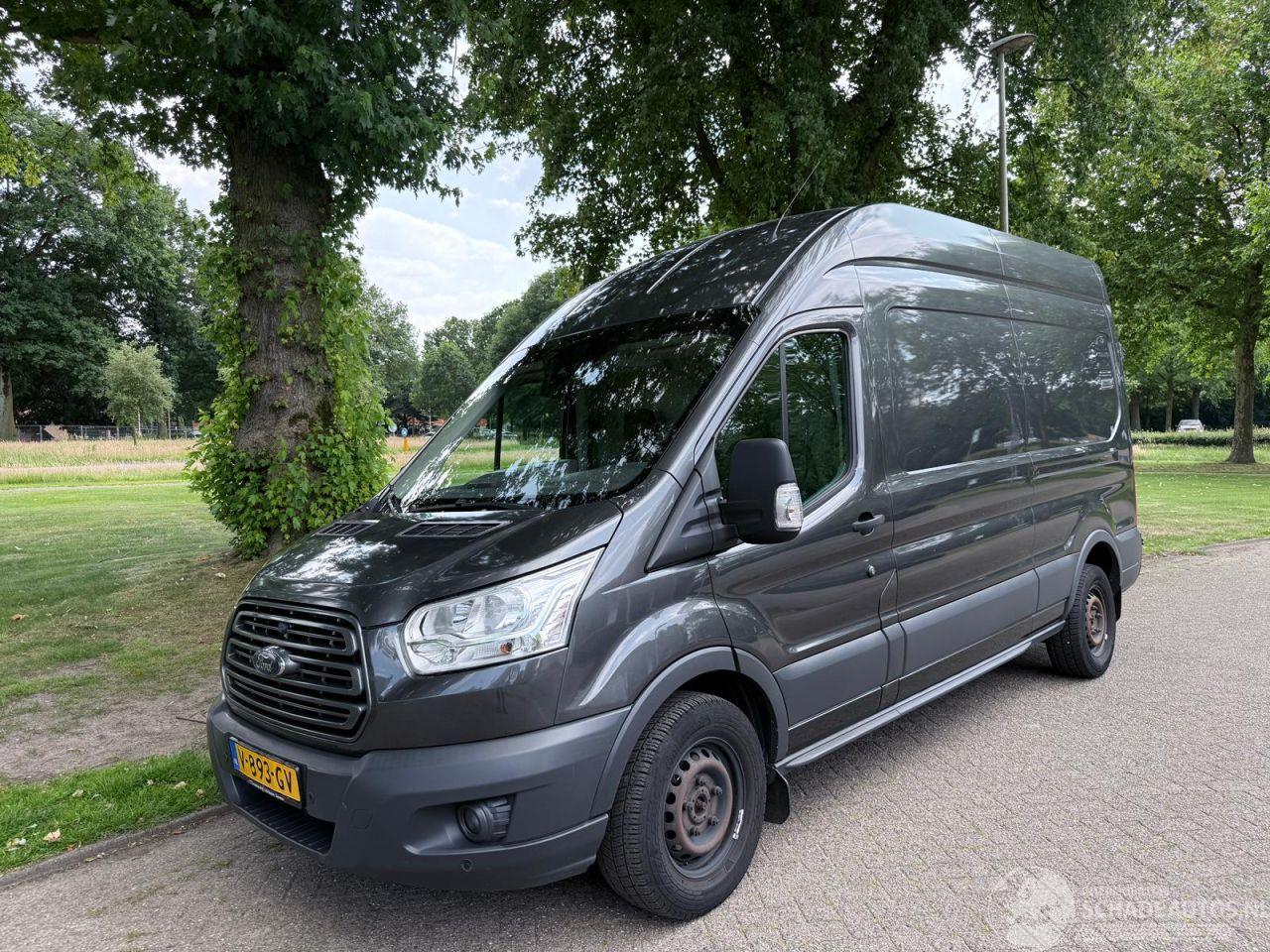 Ford Transit 96 kW (131 PK)  1995 cc.