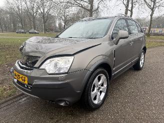 krockskadad bil auto Opel Antara  2008/1