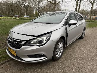 Avarii autoturisme Opel Astra SPORTS TOURER+ 2019/1