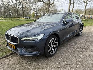  Volvo V-60  2019/1