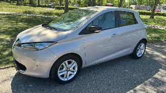 Damaged car Renault Zoé  2018/1