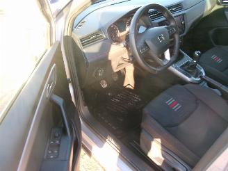 Seat Arona 1.0 FR - Benzine / CNG GAS picture 19