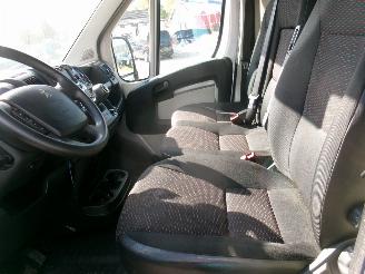 Peugeot Boxer 2.0 HDI Pack picture 19