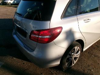 Mercedes B-klasse 180 CDI 1.5 picture 13