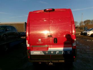 Peugeot Boxer 2.0 HDI Hoog-Comfort picture 9