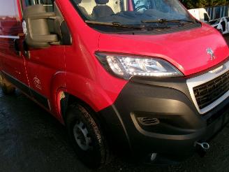 Peugeot Boxer 2.0 HDI Hoog-Comfort picture 4
