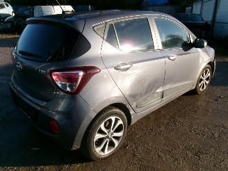 Hyundai I-10 1.0 Sky picture 4