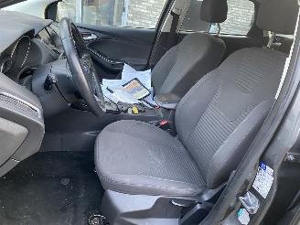 Ford Focus 1.5 Automaat Kombi motor probleem picture 19