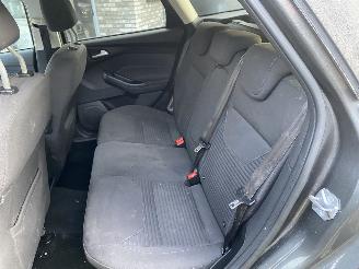 Ford Focus 1.5 Automaat Kombi motor probleem picture 15