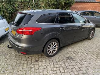 Ford Focus 1.5 Automaat Kombi motor probleem picture 10