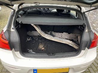 BMW 1-serie 118i 5drs Vaste Prijs picture 26