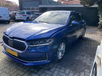 Skoda Superb Mild Hybrid 1.5 TSi MHEV Business Edition Automaat Kombi picture 6
